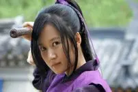 عکس| سفر زمان؛ چهرۀ «سریو، خواهر موهیول» در نقش دختر دبیرستانی؛ 2 سال قبل از «امپراتور بادها»