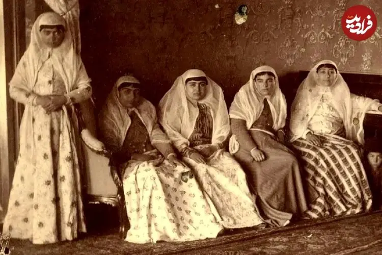 عکس| سفر در زمان؛ «زنان ناصرالدین شاه» در کنار «خواجه‌های آفریقایی» در کرج؛ سال 1262