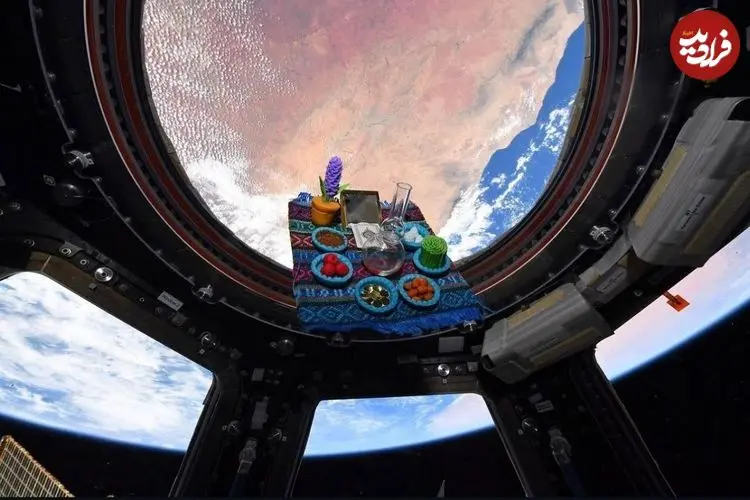 بشریت در حال زندگی در یک دروغ است