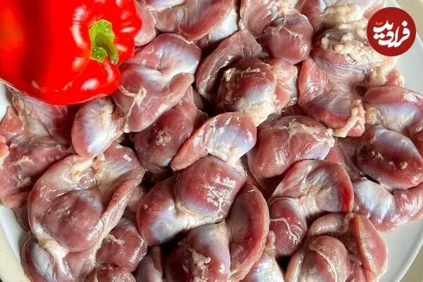 ببینید| طرز تهیه یک شام جدید با 250 گرم سنگدان مرغ و یک عدد گوجه فرنگی