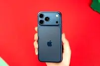 جدول| قیمت گوشی سامسونگ، شیائومی و آیفون امروز شنبه ۱۱ بهمن ۱۴۰۴/ قیمت جدید آیفون ۱۷