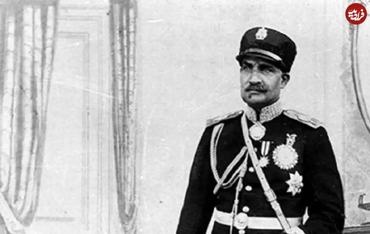 عکس| سفر در زمان؛ «رضاخان» چند روز قبل استعفا به همراه محمدرضا پهلوی؛ سال 1320 