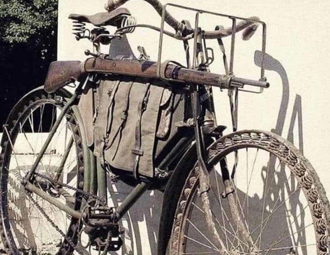عکس دوچرخه عجیب پلیس ۹۰ سال پیش!