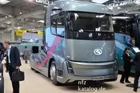 عکس| تسلا Semi در اروپا با کامیون ۵۵۰ کیلومتری به جنگ دیزلی‌ها می‌رود