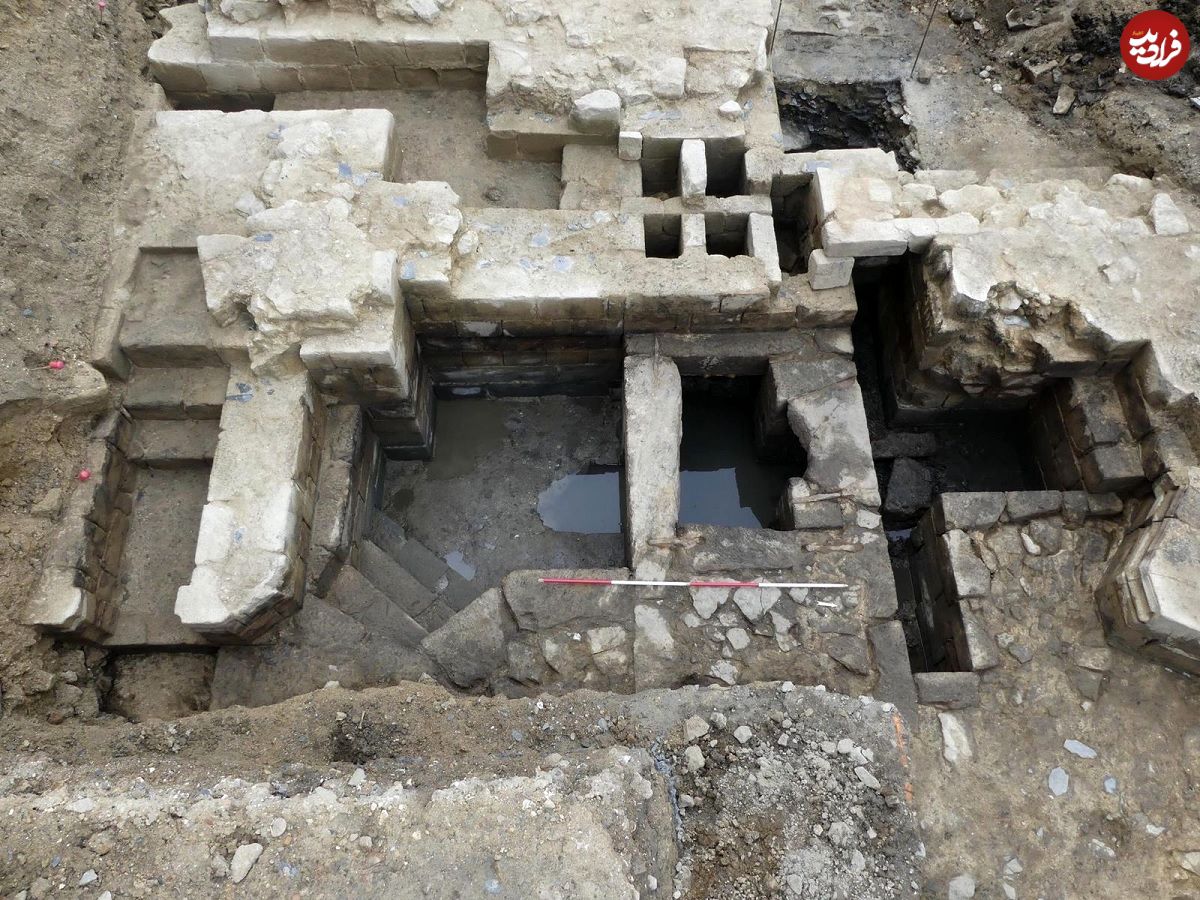 (تصاویر) کشف قلعۀ شگفت‌انگیز قرون وسطایی که زیر یک هتل دفن شده بود