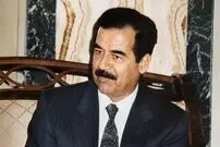 عکس| سفر زمان؛ «صدام» در کنار دختر، داماد و نوه اش خردسال اش؛ دهه 60