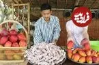 ببینید| غذای روستایی در کامبوج؛ پخت یک غذای سنتی با انبه و پای مرغ