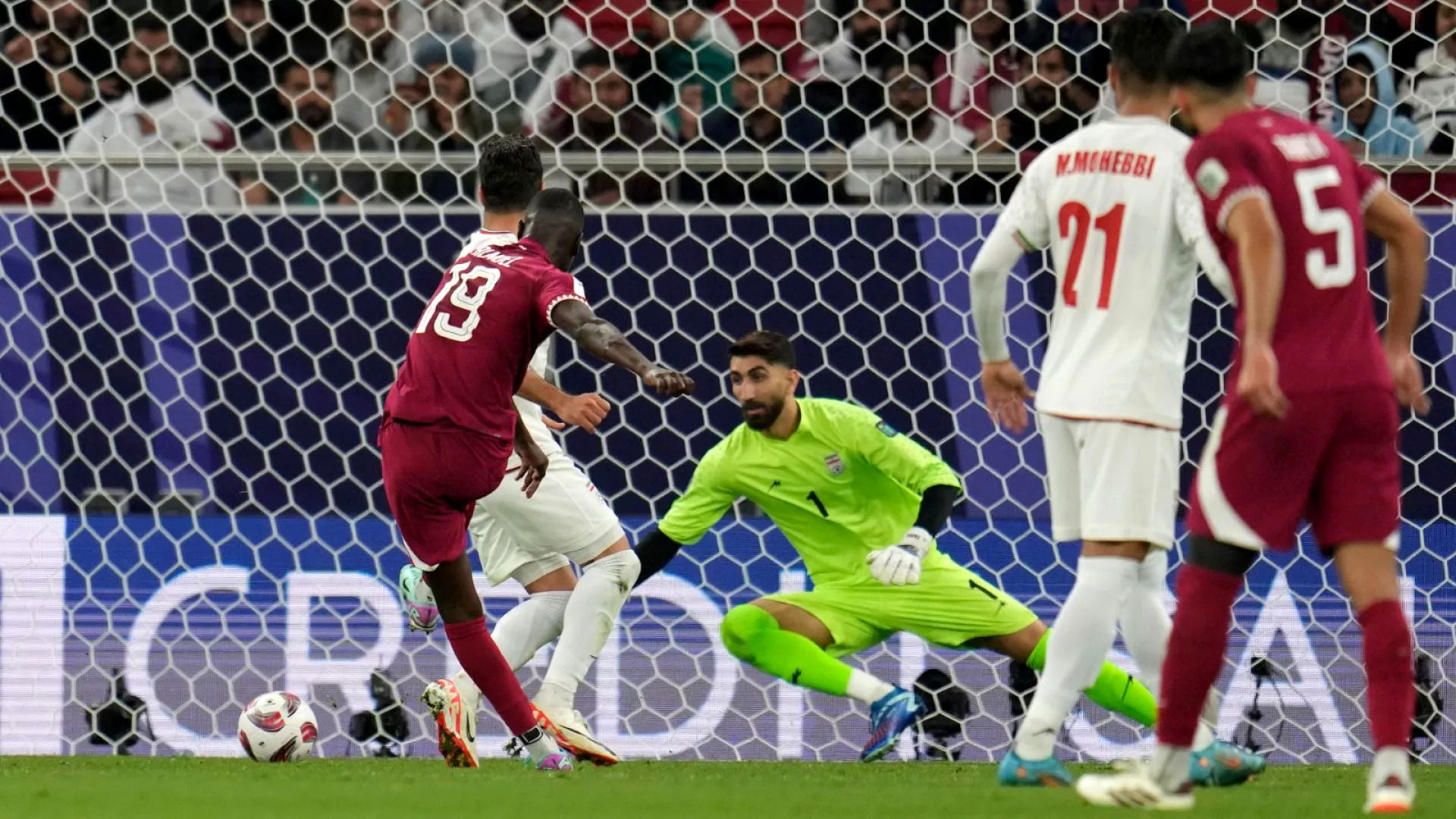  واکنش رئیس فدراسیون فوتبال به ناکامی تیم ملی ایران در قطر؛ تاج تکلیف قلعه‌نویی را روشن کرد 