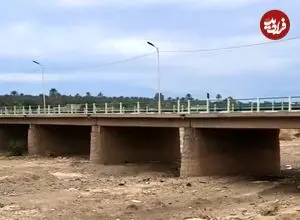 ببینید؛ این رودخانه را قبل و بعد از بارندگی‌ها ببینید؛ بازگشت زندگی به بستر خشک رودخانه