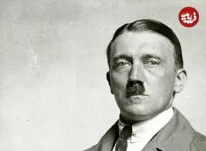 عکس| سفر در زمان؛ «هیتلر و مقامات نازی» در حال راهپیمایی در خیابان؛ سال 1308