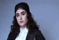 تصاویر؛ هانیه غلامی با تیپ خاص "توری و ریشه‌دار"