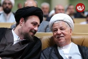 عکس؛ سفر به تاریخ؛ گریۀ «سید حسن خمینی» در کنار پیکر «هاشمی رفسنجانی»؛ سال 95
