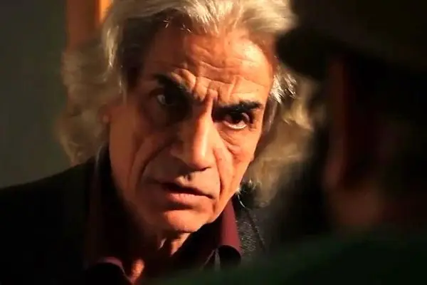 نگاهی به زندگی و آثار علی باباچاهی شاعر و منتقد ادبی