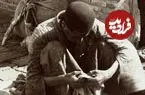 عکس| سفر به ایران قدیم؛ مردها در حال گرفتن شپش لباس؛ بیش از 100 سال قبل