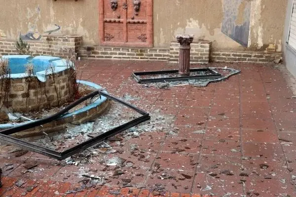 عکس| آسیب به کاخ سلیمانیه و چند اثر تاریخی کرج در حمله هوایی 