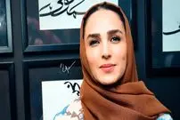 تصاویر؛ تیپ هنری «سوگل طهماسبی» در رونمایی کتاب «من شاعر نیستم»