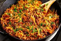 ببینید| طرز تهیه یک غذای متفاوت با گوشت چرخ کرده و سبزیجات