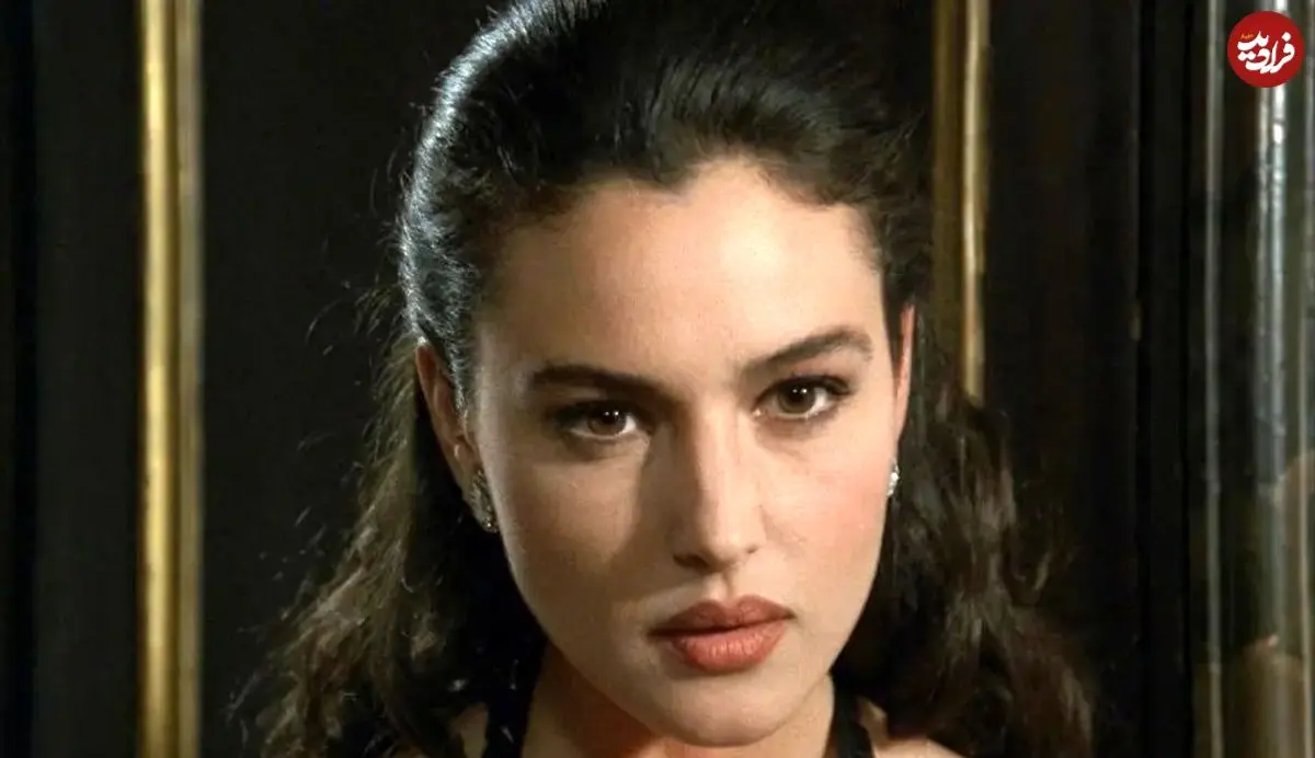 عکس| سفر زمان؛ چهرۀ «مونیکا بلوچی» 60 ساله در پشت صحنۀ آخرین فیلمش