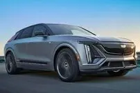(عکس) خودرو کادیلاک لیریک وی ۲۰۲۶ رونمایی شد؛ تلفیق سرعت و زیبایی