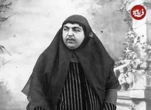 عکس| سفر به ایران قدیم؛ ژست جالب «عصمت‌الدوله و دخترانش» در باغ؛ 135 سال قبل