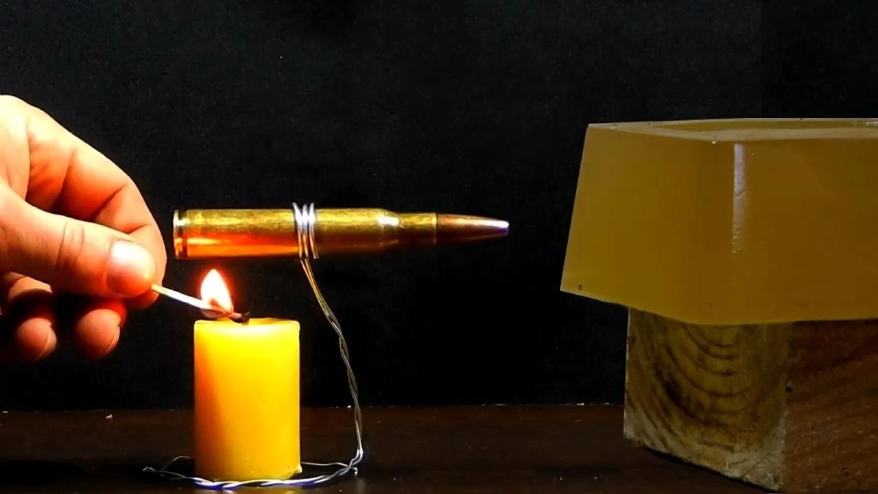 (ویدئو) اگر زیر گلوله جنگی شمع روشن کنید، چه اتفاقی می افتد؟