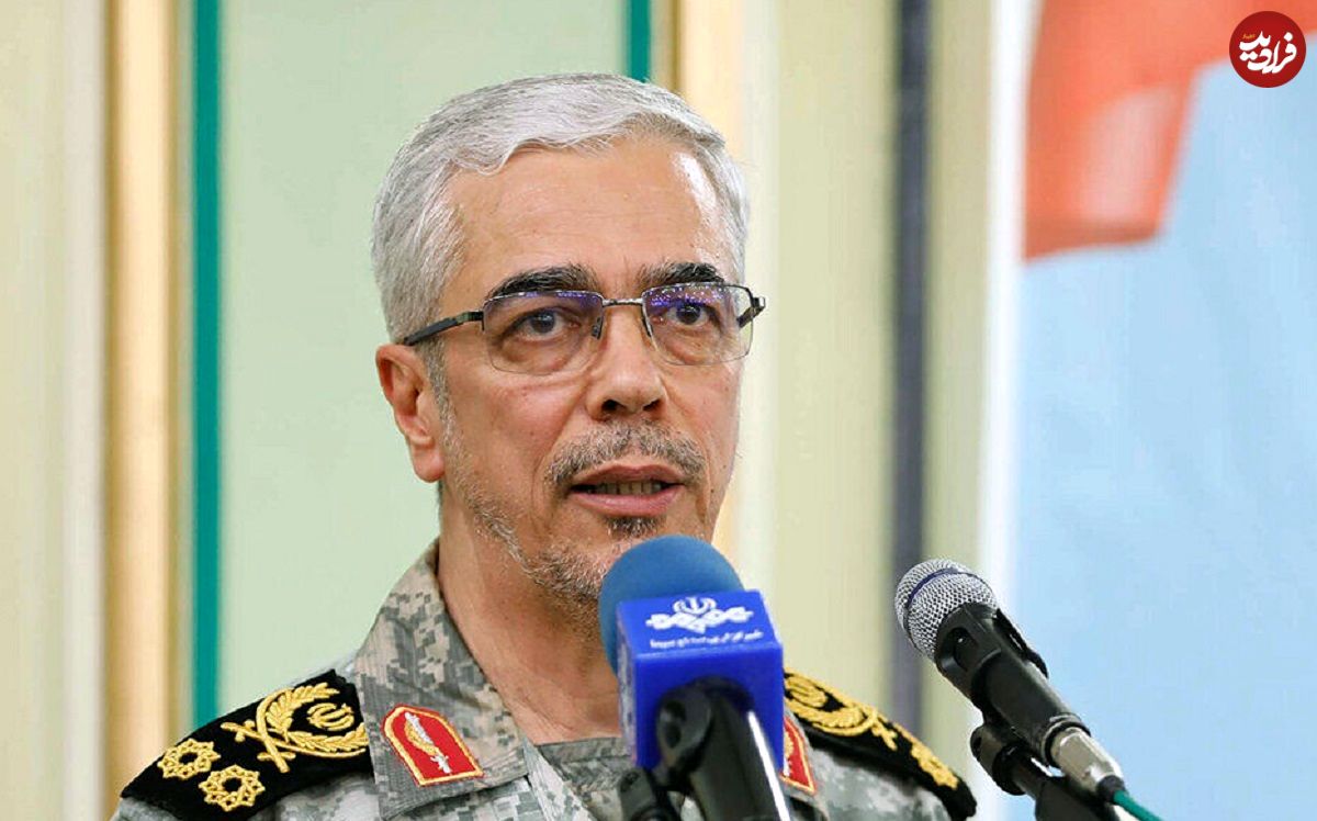 عکس؛ سفر در زمان؛ «فرمانده جدید سپاه در کنار سرلشکر باقری در یک رزمایش»؛ سال 1402