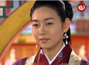 عکس| سفر زمان؛ چهرۀ «سولان، زن تسو» در 48 سالگی در یک کافه؛ 19 سال بعد از سریال جومونگ