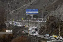 ترافیک سنگین در محورهای شمالی کشور/بارش برف و باران در برخی استان‌ها