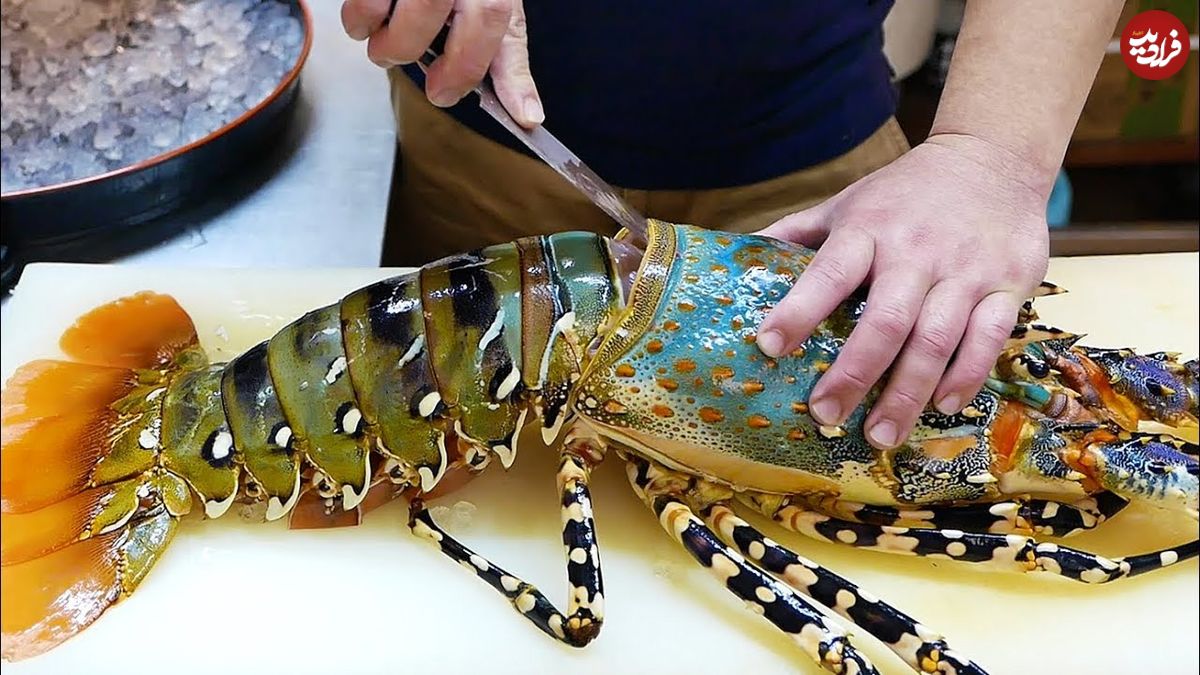 ببینید؛ غذای خیابانی در ژاپن؛ تهیه ساشیمی با لابستر رنگین کمانی غول پیکر در توکیو