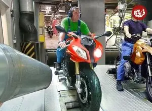 ببینید| نگاهی به مراحل تولید موتورسیکلت های مدرن بی ام و در آلمان