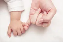 تصویری از تبلیغ عجیب فرزندآوری در معابر تبریز