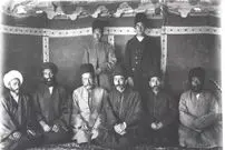 (عکس) سفر در تاریخ؛ «یک مهمانی کاملا مردانه و زرتشتی» در سال 1275