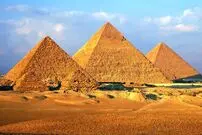 چه کسانی اهرام مصر را ساختند؟