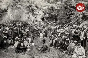 عکس| سفر در زمان؛ جشن مشروطه‌خواهان در سفارت انگلستان برای سالروز تولد مظفرالدین‌شاه