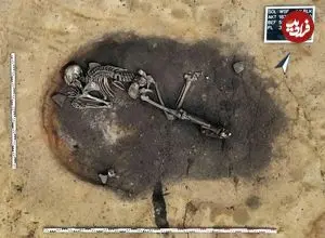 اسکلت 4 هزارسالۀ مرد جوان در یک «کورۀ زیرزمینی» پیدا شد
