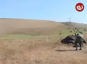 ببینید| سرباز تازه‌کار روس به‌طور تصادفی آر‌پی‌جی را به سمت پاهای خودش شلیک می‌کند 