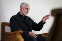 عکس؛ سفر به زمان؛ «سردار سلیمانی و سیدحسن نصرالله در کنار رهبر انقلاب»؛ سال 79