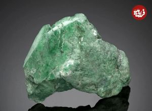 این «سنگ سبز» از الماس کمیاب‌تر و از طلا گران‌قیمت‌تر است
