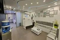 (عکس) متن احساسی یک پزشک روی در اتاق ویزیتش
