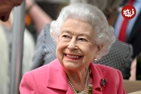 عکس| سفر در زمان؛ «ملکه الزابت دوم» در 2 سالگی سوار بر کالسکه در لندن؛ سال 1307