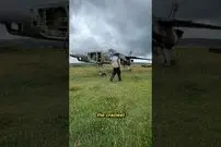 (ویدئو) یک طبیعت گرد دو جنگنده رها شده را از طریق برنامه گوگل مپ پیدا کرد!