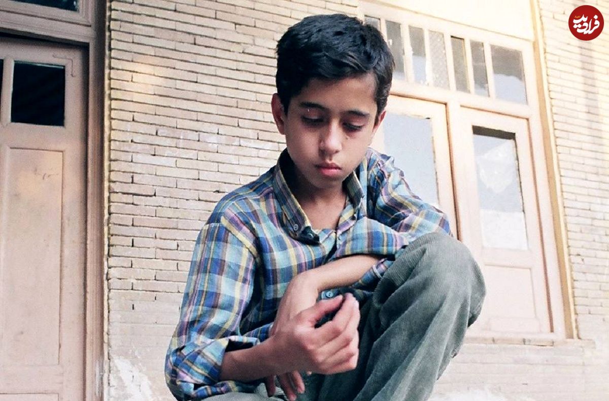 عکس| سفر در زمان؛ «مجید» 35 سال بعد سریال قصه های مجید در کنار پسرش