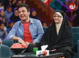 عکس| چهره روز؛ بی تابی و دلتنگی «عمو پورنگ» برای مادرش