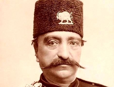 عکس جالب از ناصر الدین شاه قاجار که‌ کار اینفلوئنسرها را انجام می‌داد! 