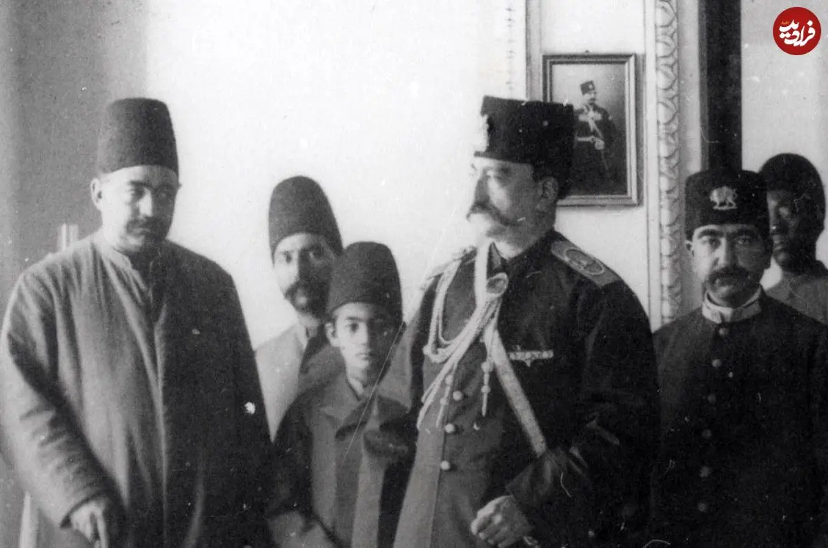 عکس| سفر در زمان؛ «همسران و دختران ناصرالدین شاه» در کاخ سلطنت‌آباد؛ سال 1271