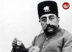 عکس| سفر زمان؛ تصویر رنگی‌شدۀ «مظفرالدین شاه» با فنجان قهوه