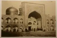 ( تصاویر) اولین عکس‌های نظامیان ایتالیایی از حرم‌ امام رضا (ع)