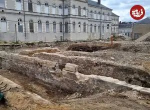 کشف قبرستان باستانی و «الواح نفرین» در زیر محوطۀ یک بیمارستان