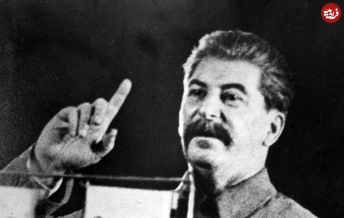 عکس؛ سفر در زمان؛ «استالینِ جوان در کنار لنین»؛ سال 1298 هجری شمسی