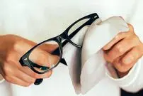 عینک‌های مطالعه را کنار بگذارید؛ تأیید نهایی قطره‌ای که چشمان شما را جوان می‌کند